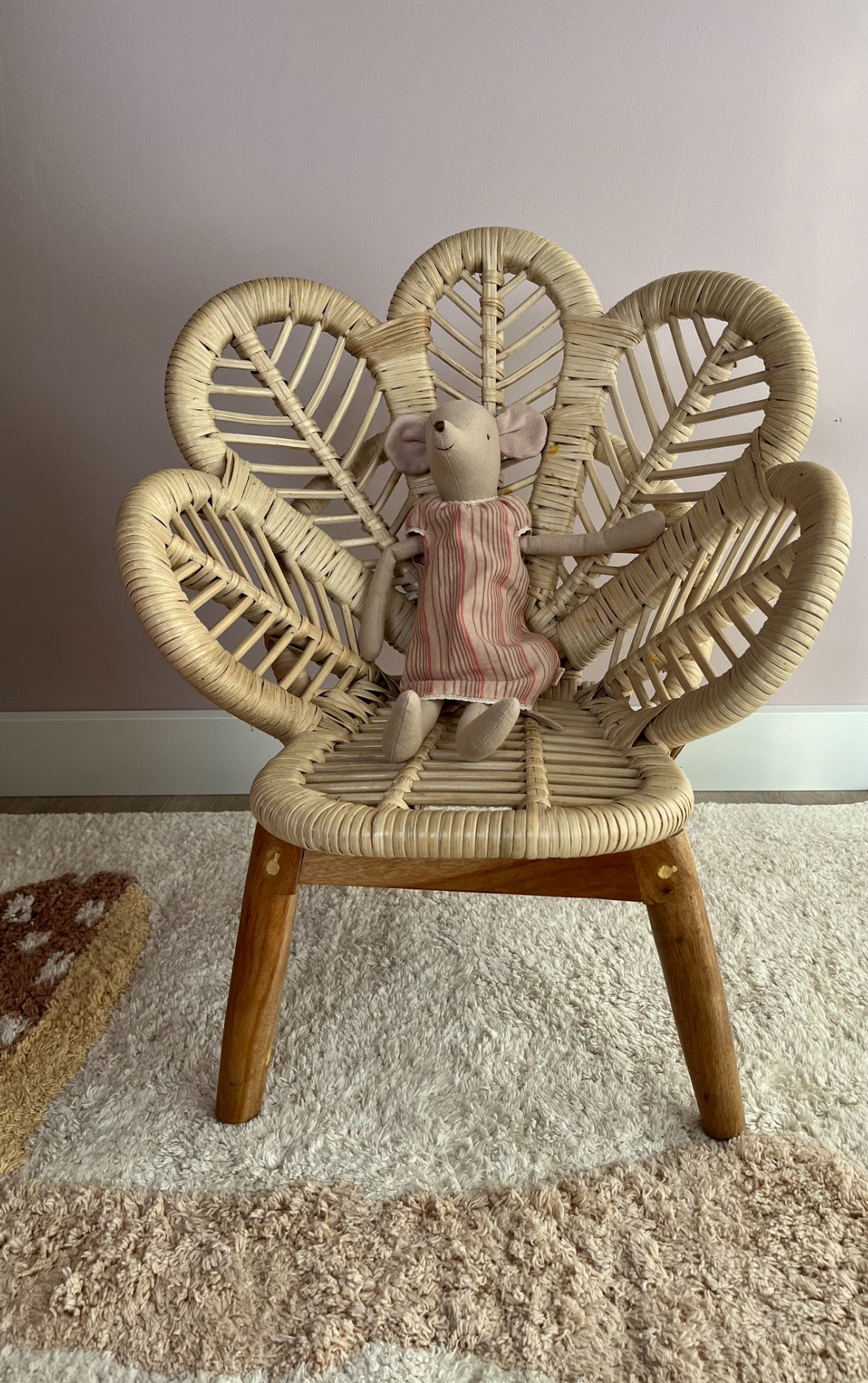 Peacock Flower doll chair