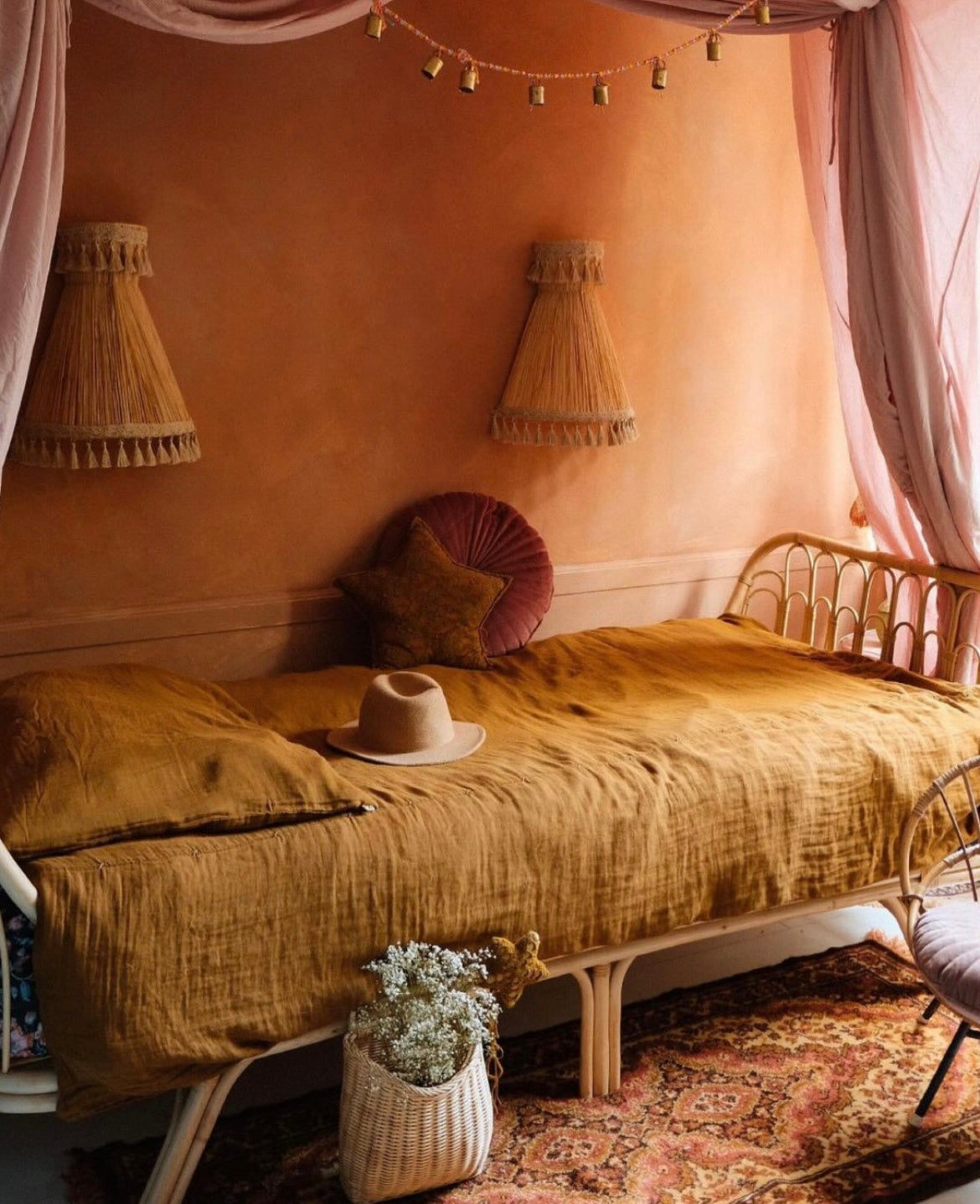 Leo & Moon rattan single bed 'Anna' (straight)