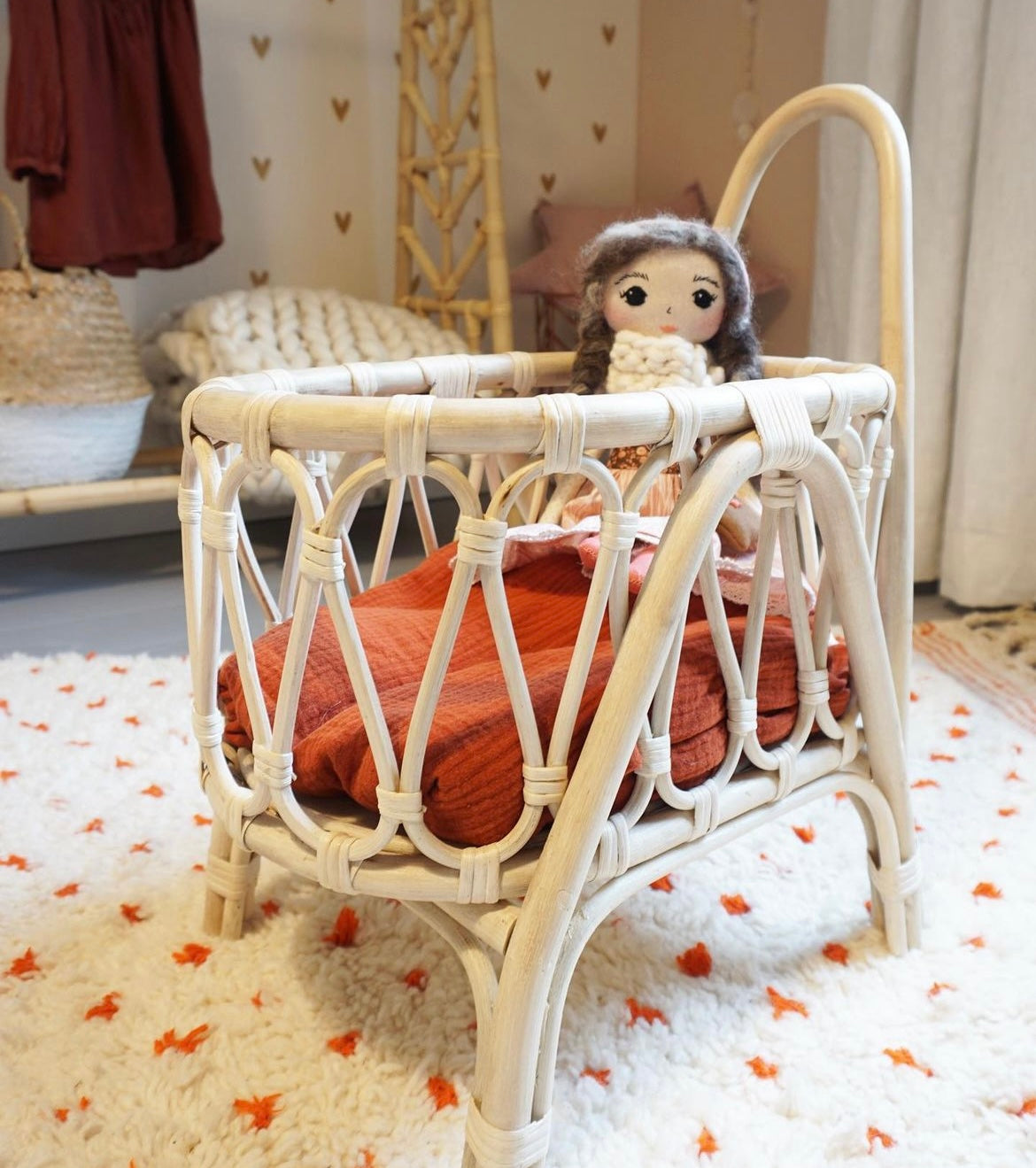 Rattan doll's pram