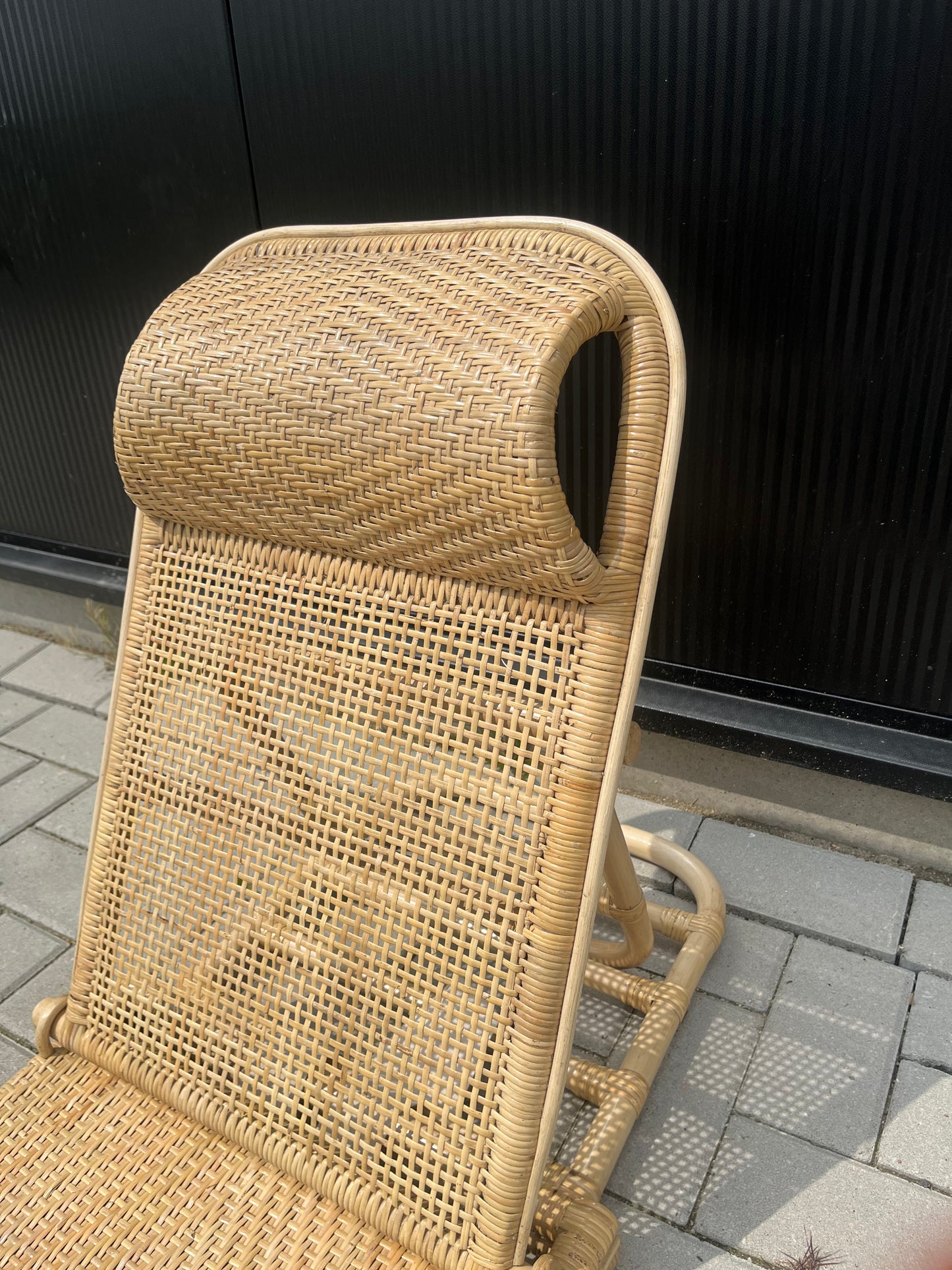 Rattan beach chair