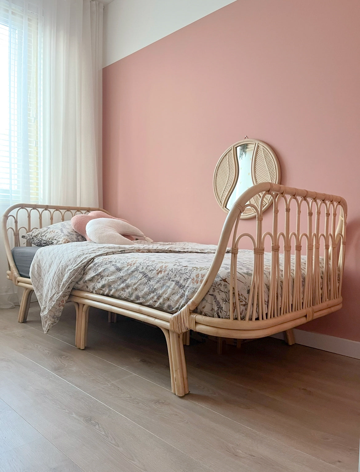 Leo & Moon rattan single bed 'Anna' (straight)