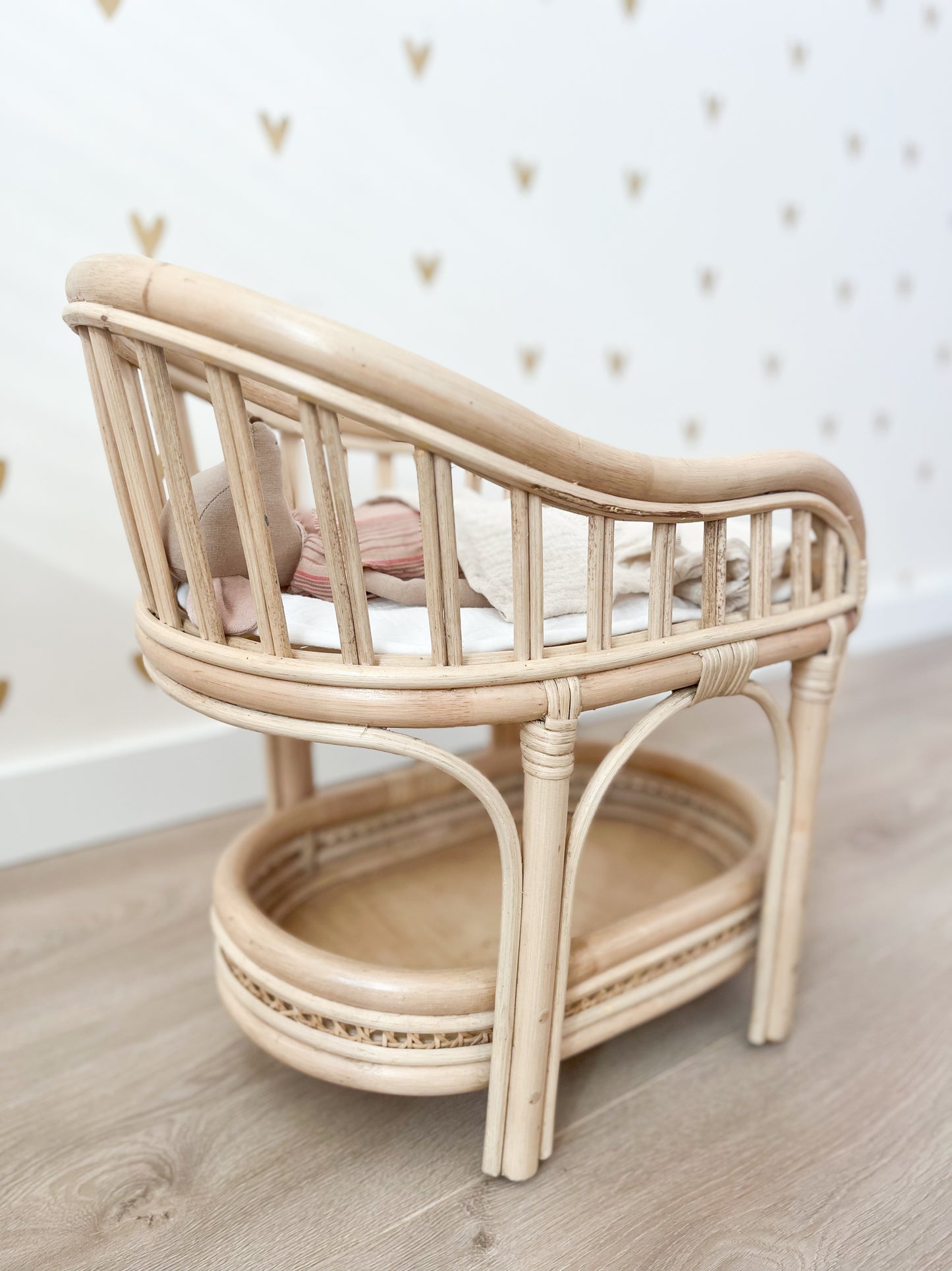 Rotan poppencommode