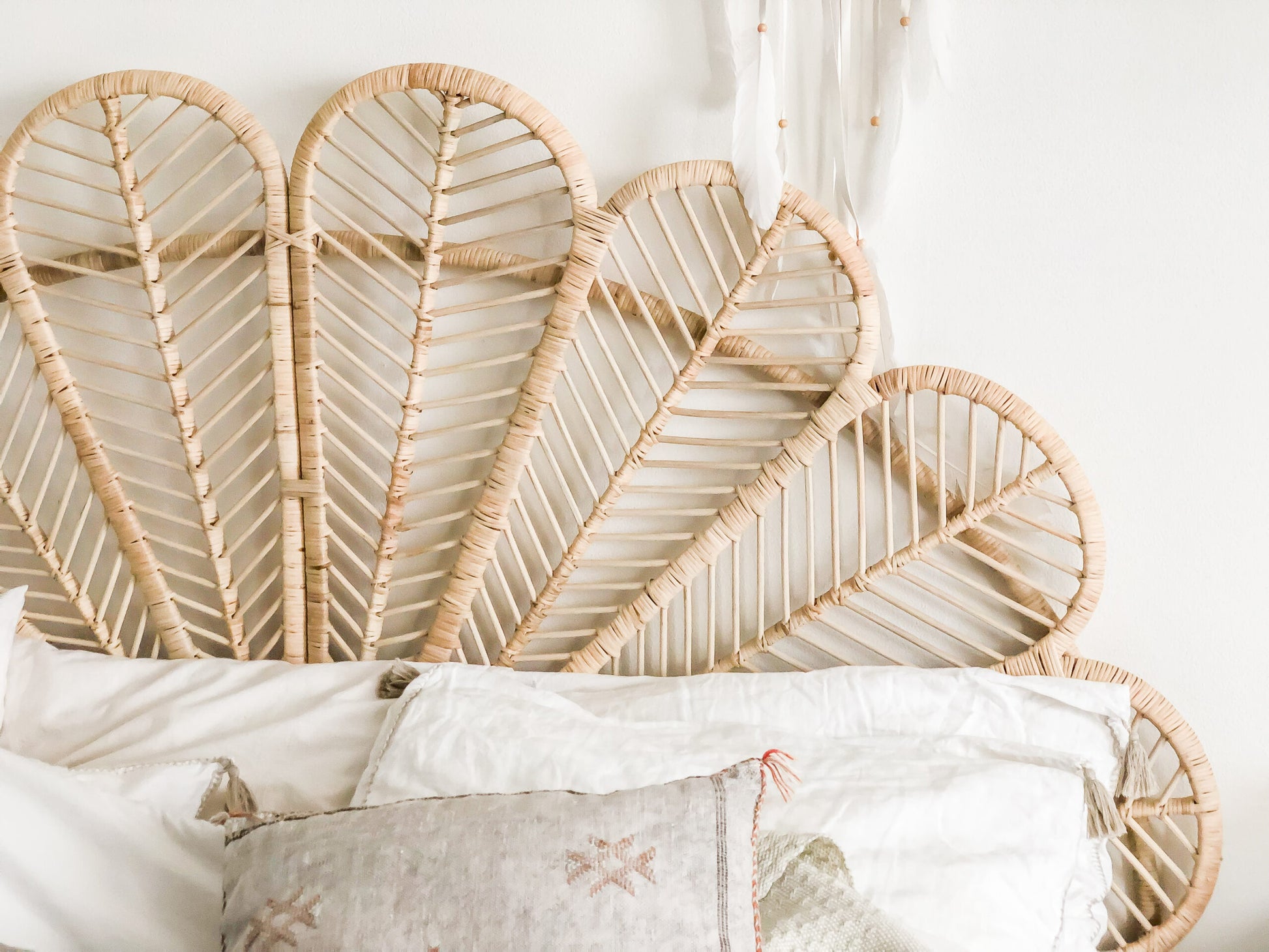 HR Rotan Hoofdbord styling bohemian slaapkamer Leo and Moon ©BintiHome-6
