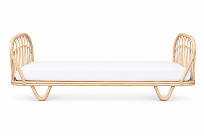 Rattan junior bed Jade