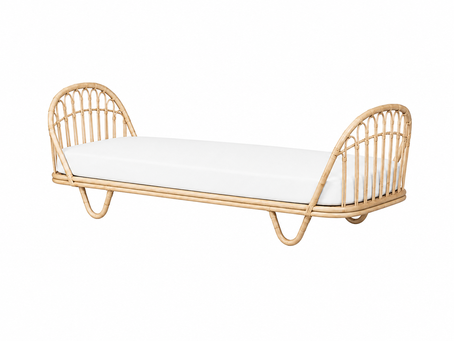 Rattan junior bed Jade