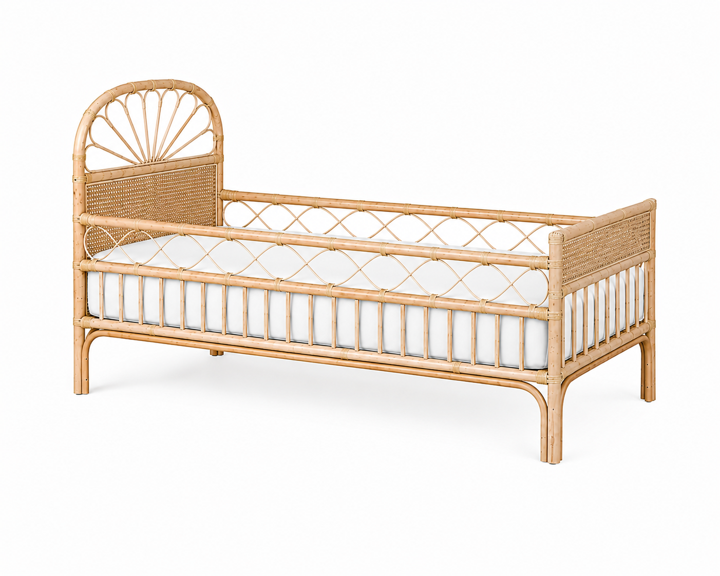 Rattan toddler bed Lina