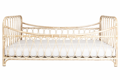 Rattan toddler bed Linn