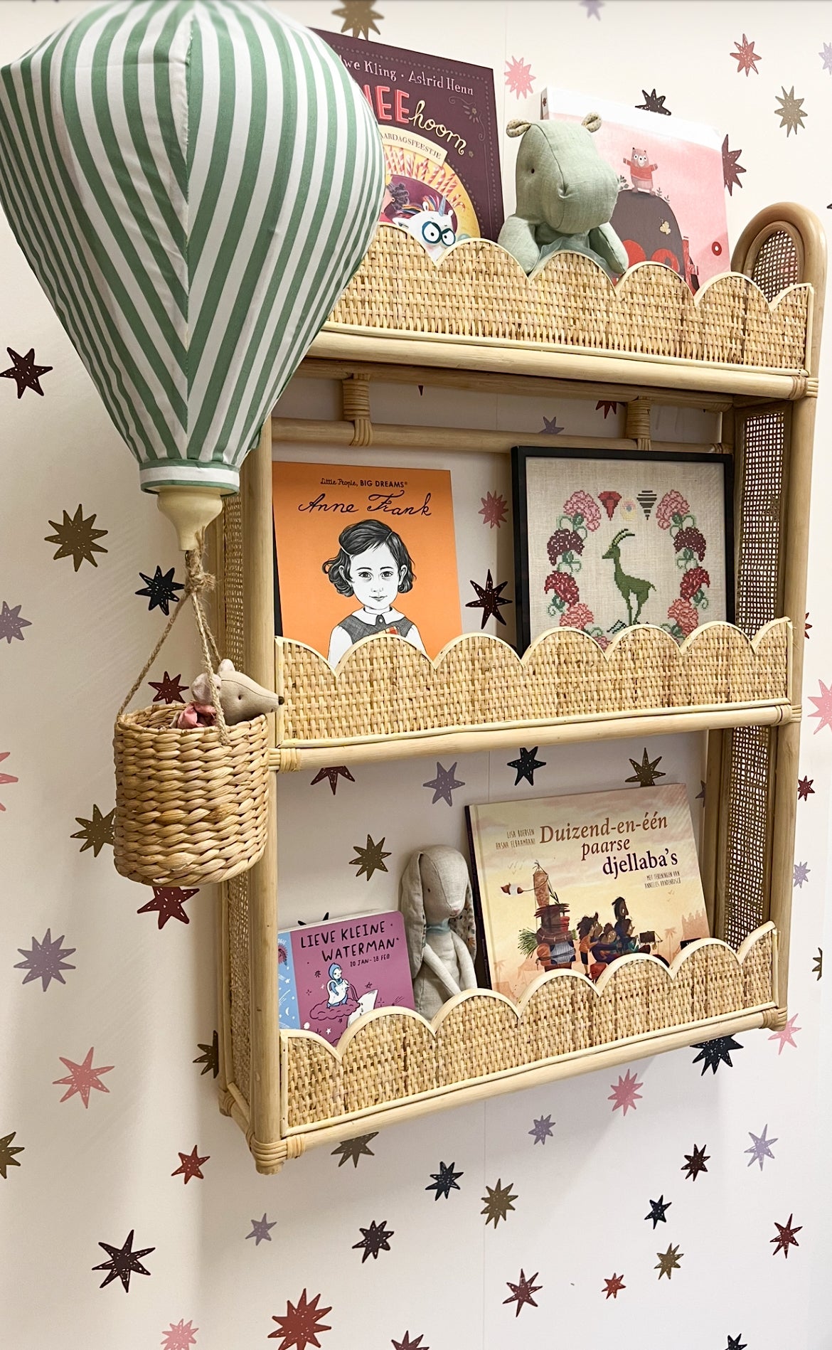 Rotan boekenrek / wand Amber