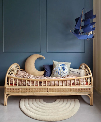 Leo & Moon rotan peuterbed / juniorbed Sunny (rond)