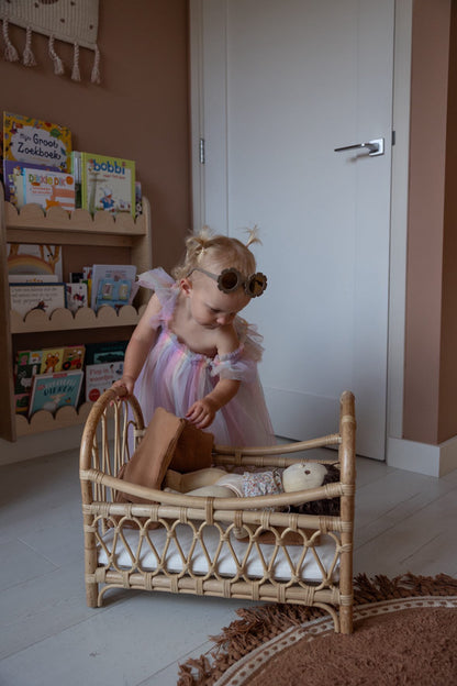Rattan mini Linn doll
