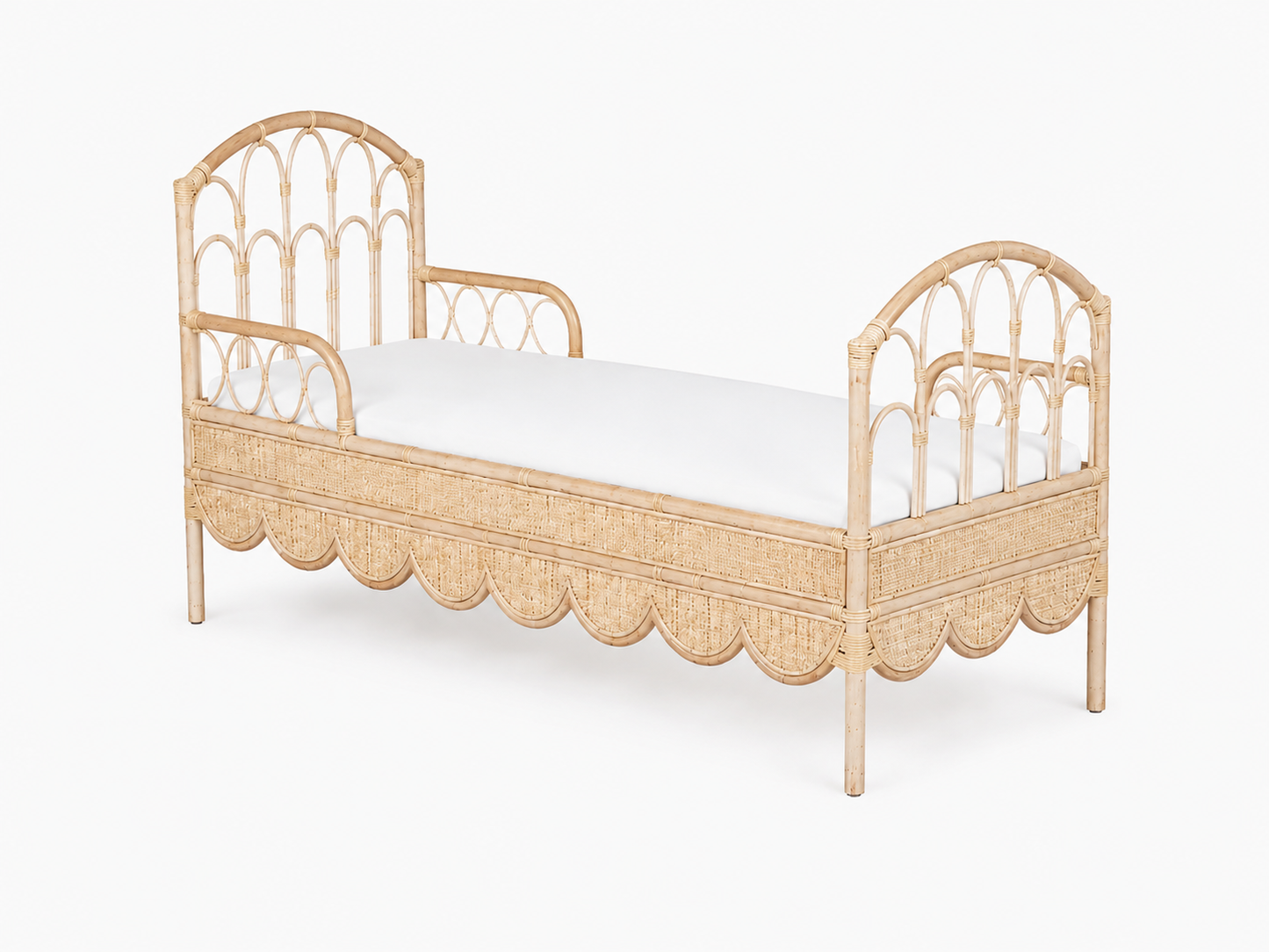Rotan peuterbed/juniorbed Amber