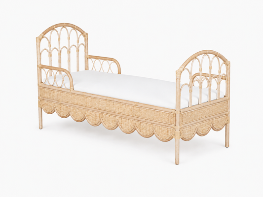 Rotan peuterbed/juniorbed Amber