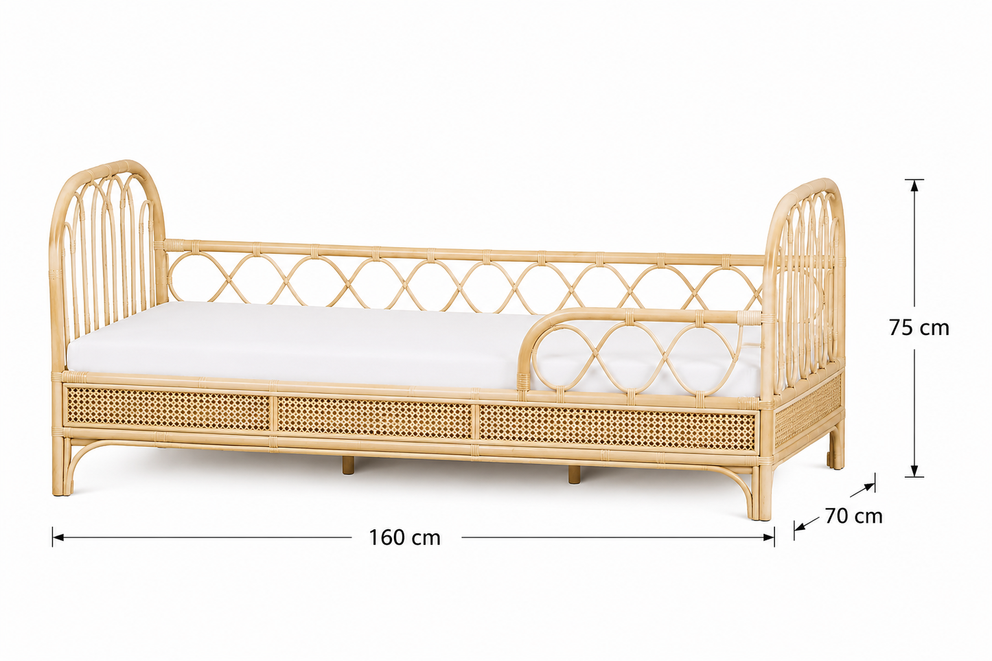 Leo &amp; Moon rattan toddler bed / junior bed Sterre (straight)