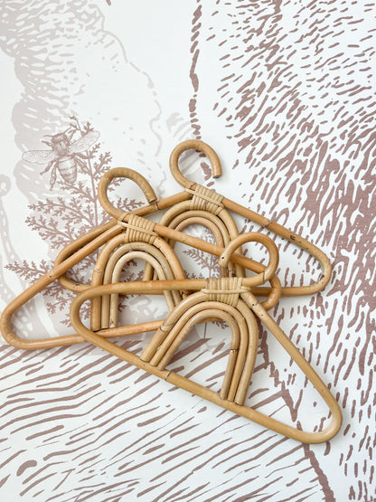 Set van 3 rotan hangers regenboog