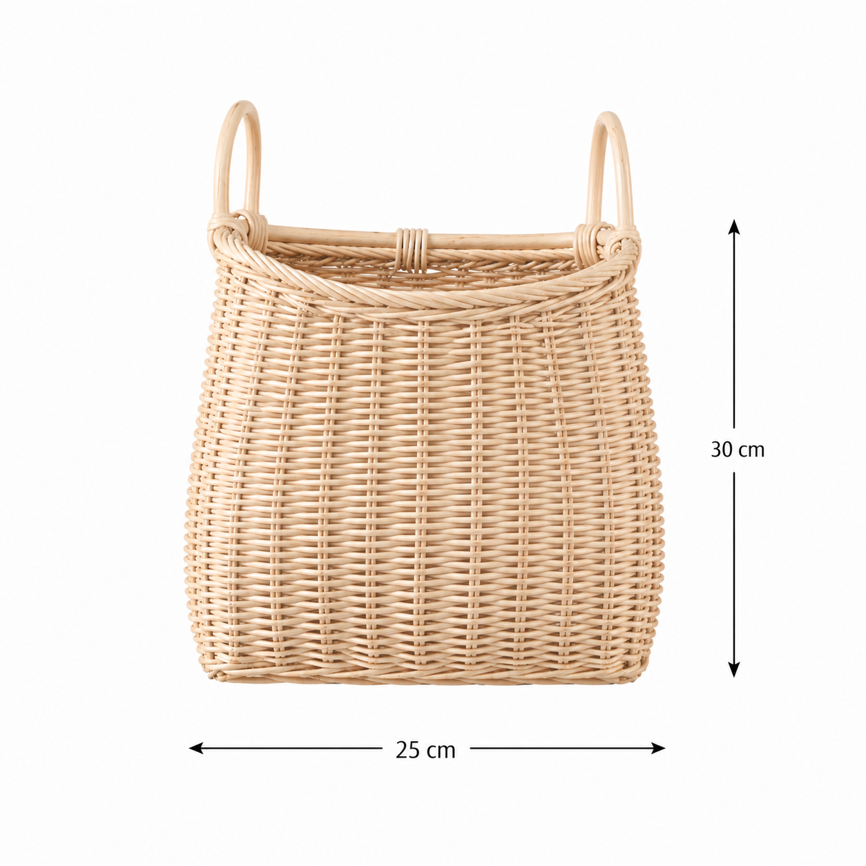 Leo &amp; Moon Exclusive © rattan hanging basket